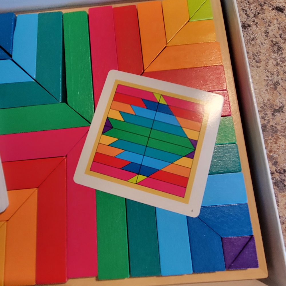 Pattern Play Colorful Learning Puzzle - Picture 5 of 7